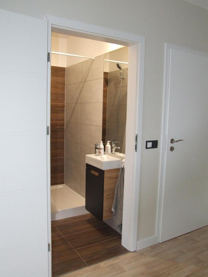 White Room Wroclaw Przy Wyspie Opatowickiej ภายนอก รูปภาพ